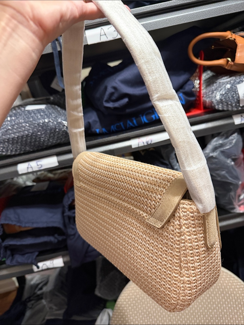 J. McLaughlin Laasya Handbag - Picture 7 of 8